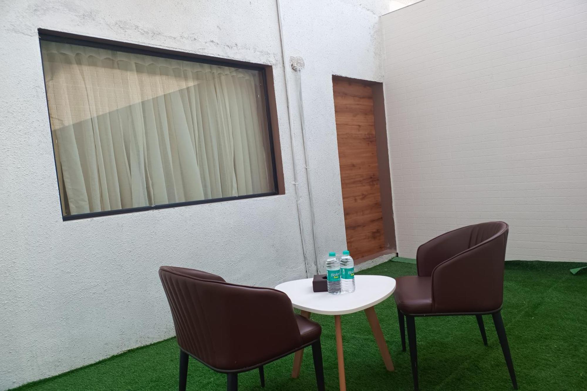 Madhav Residency Hotel & Banquet, Kalyan, Mumbai Exterior foto